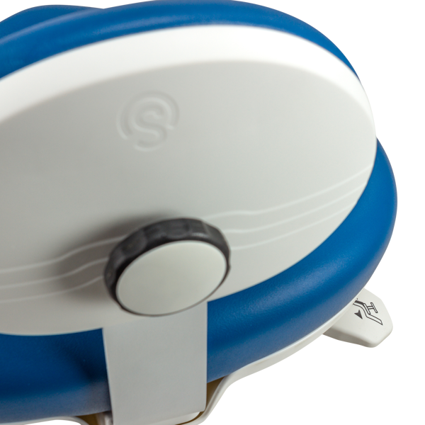 Score Apical Knopf an der Rückseite des Stuhls um die Höhe einzustellen